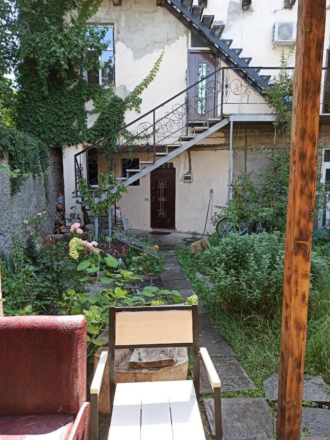 Студия У Моря, Терасса, Отдельный Вход Odesa Exterior photo